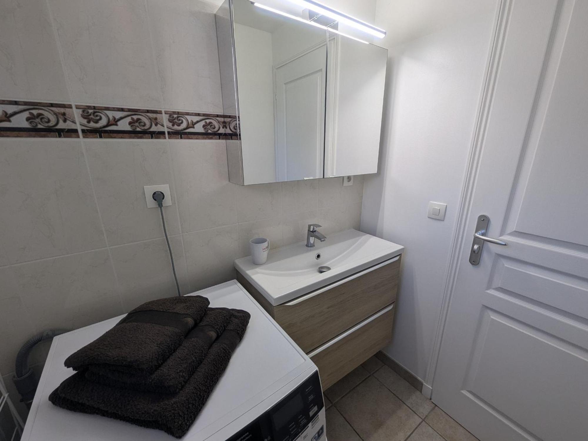 Maison Charmante A Langres Avec Wi-Fi Et Parking - Fr-1-611-43 Екстер'єр фото
